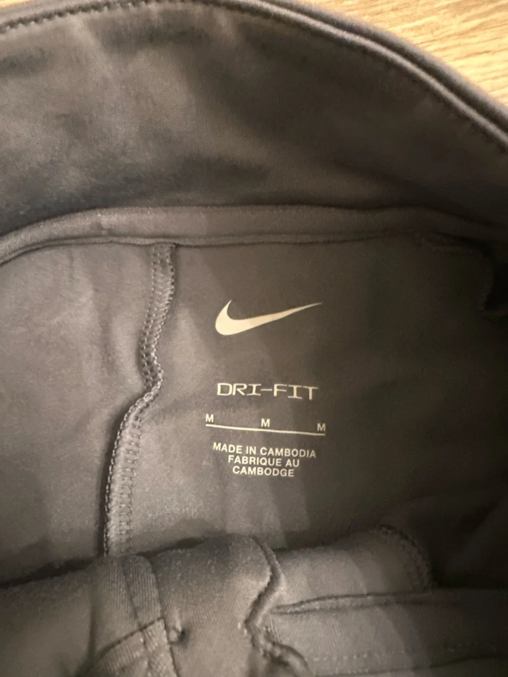 Nike Dri-FIT Gray Quarter Zip Pullover Women’s Medium Athletic Top